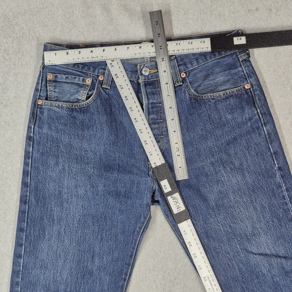 VINTAGE Levi's 501 Men Jeans 34X29 Blue Denim Original Fit Straight Leg Y2K